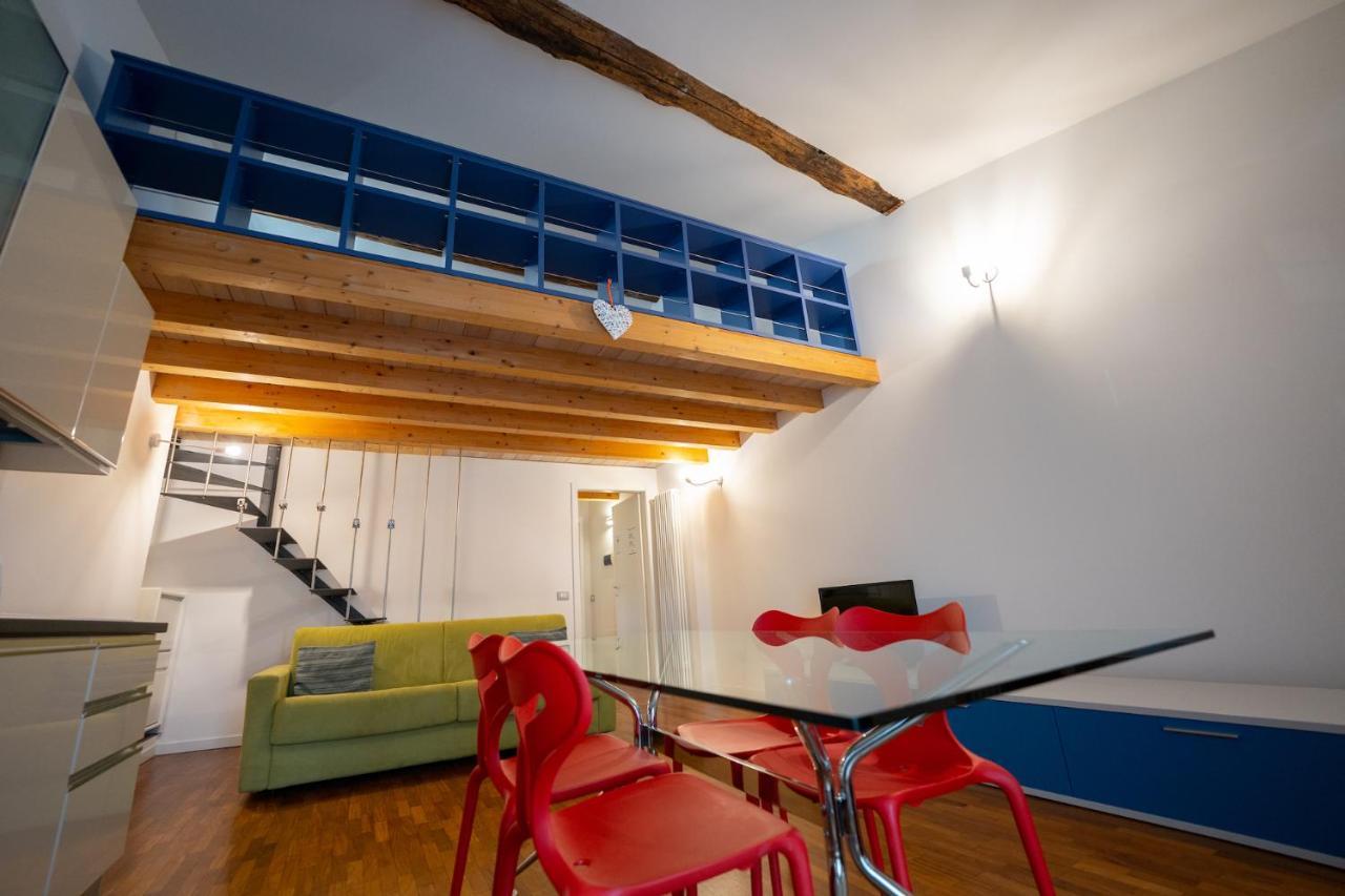Apartment Sant'Alessandro 19 - Sostify ベルガモ エクステリア 写真