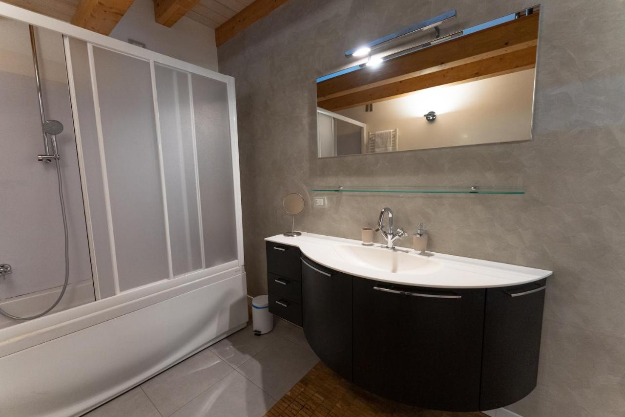 Apartment Sant'Alessandro 19 - Sostify ベルガモ エクステリア 写真