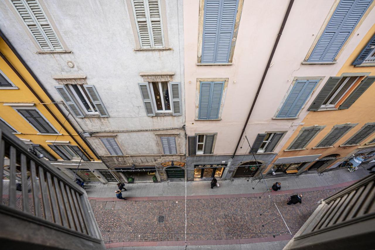 Apartment Sant'Alessandro 19 - Sostify ベルガモ エクステリア 写真