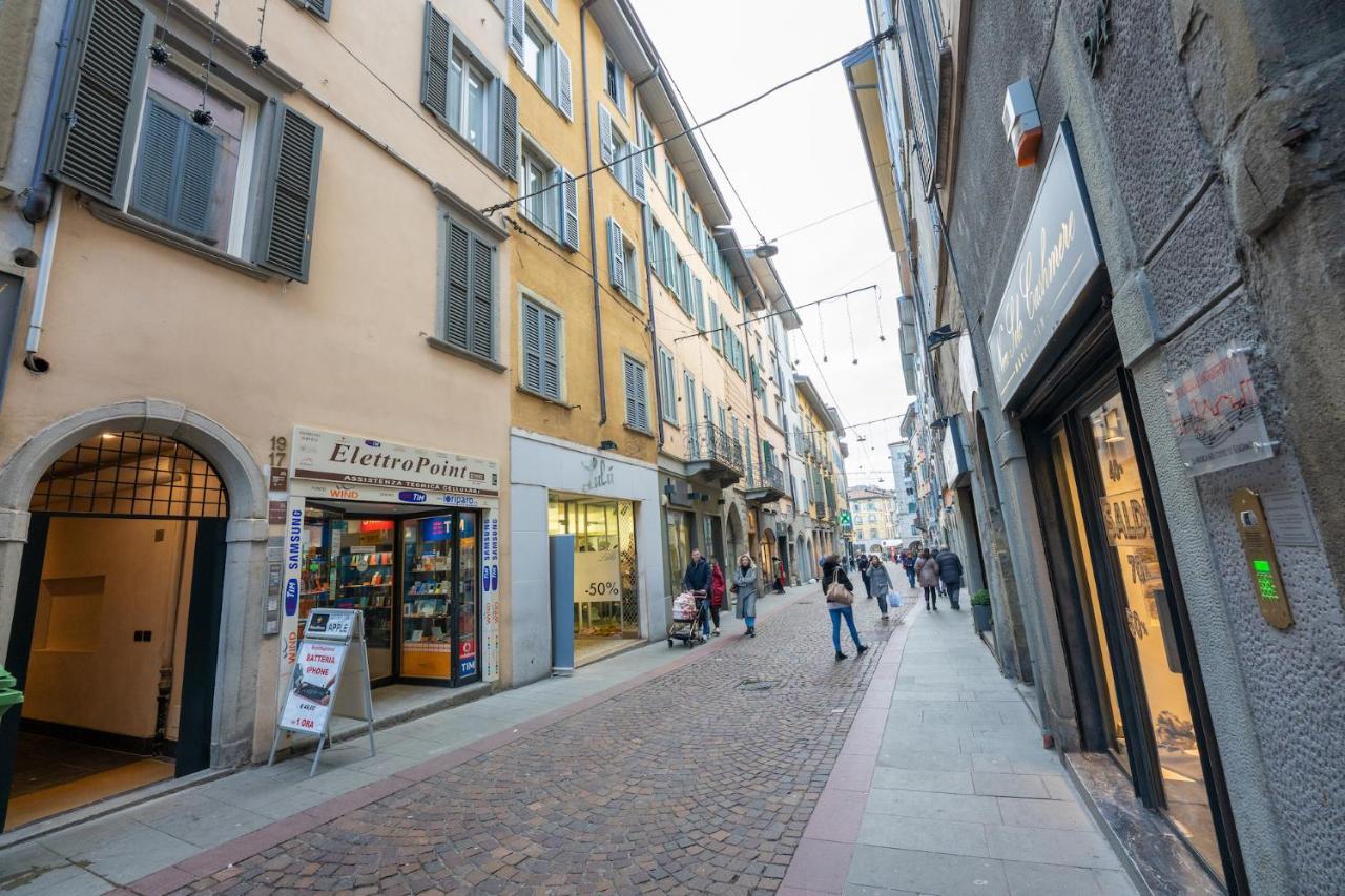 Apartment Sant'Alessandro 19 - Sostify ベルガモ エクステリア 写真